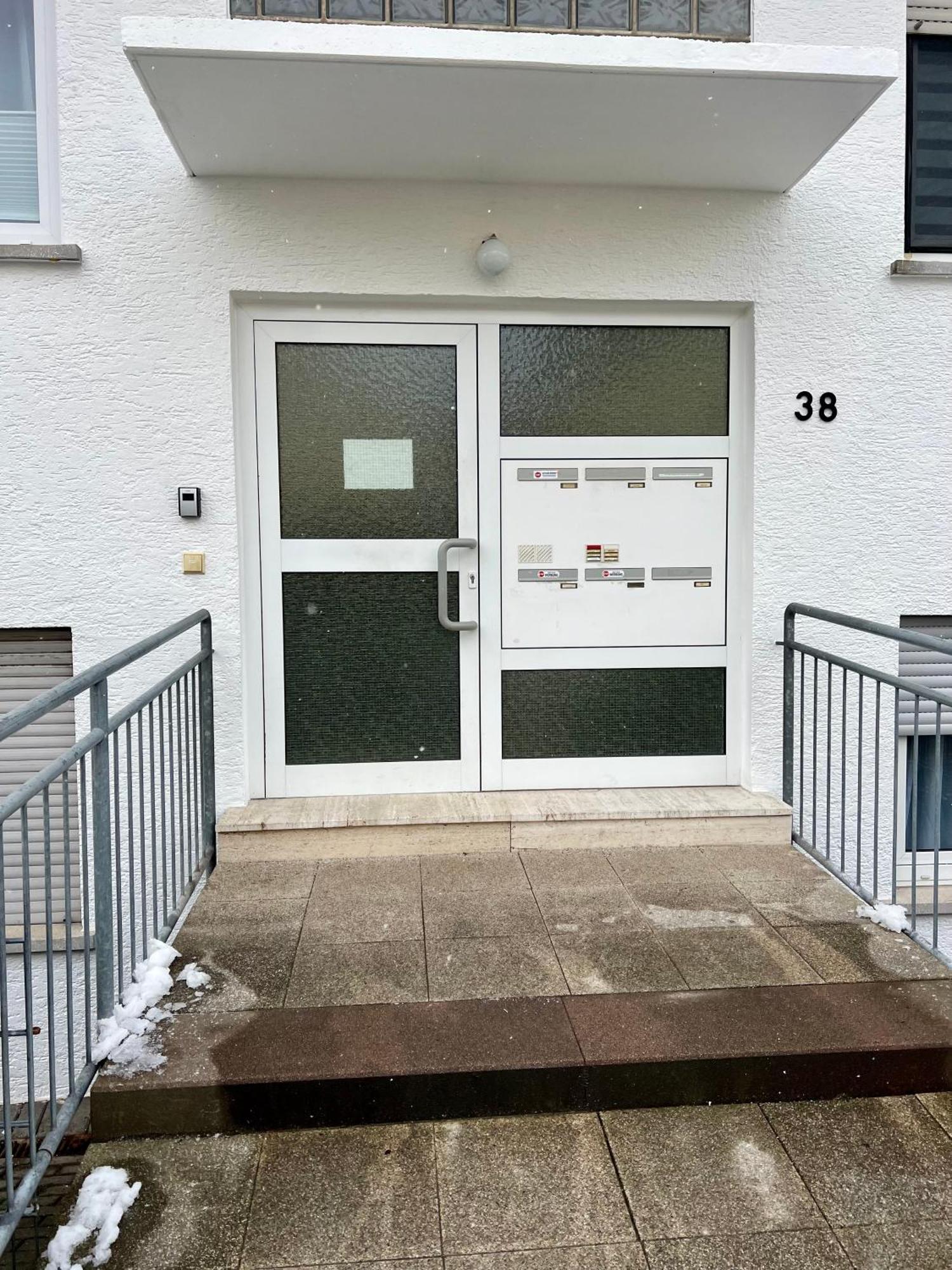 Traumhafte Kurstadt Apartment Moderne 2Zkb Balkon Pkw Stellplatz Bad Nauheim Exterior photo